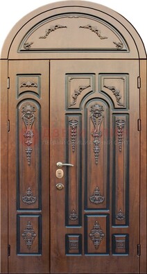 Арочная железная дверь с виноритом и узором ДА-36 в Рузе