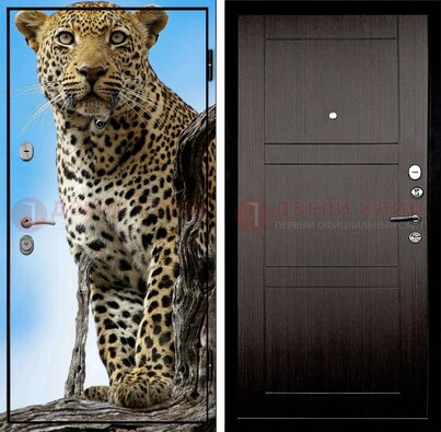 Железная дверь с рисунком гепарда снаружи ДФ-27 в Рузе