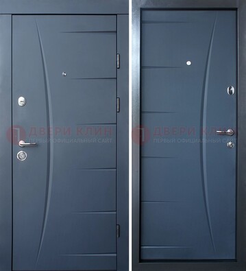 Серая входная дверь с фигурной фрезеровкой МДФ ДМ-213 в Рузе