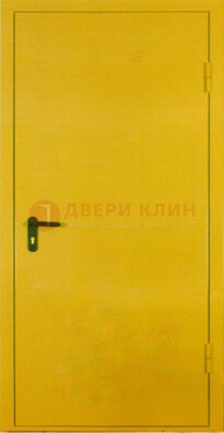 Желтая железная дверь с нитроэмалью ДН-5 в Рузе