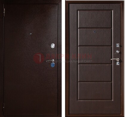 Темная входная дверь с порошковым окрасом ДП-113 в Рузе