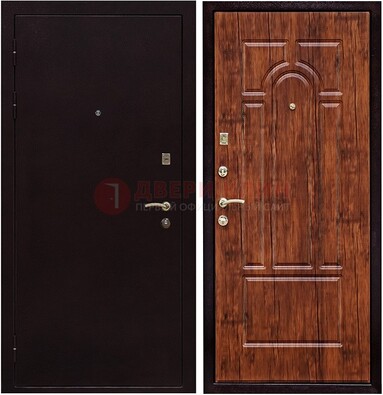 Темная железная дверь с порошковым покрытием ДП-194 в Рузе