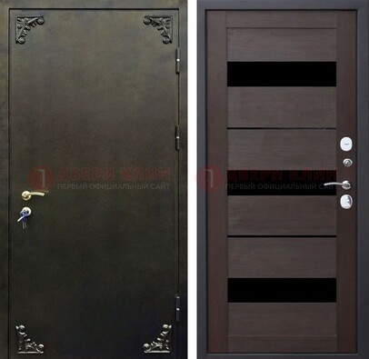 Темная входная дверь с порошковым покрытием и МДФ со стеклом ДП-236 в Рузе