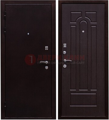 Черная стальная дверь с порошковым покрытием ДП-35 в Рузе