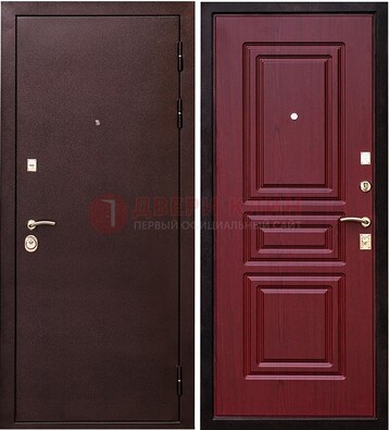 Бордовая входная дверь с порошковым окрасом ДП-36 в Рузе