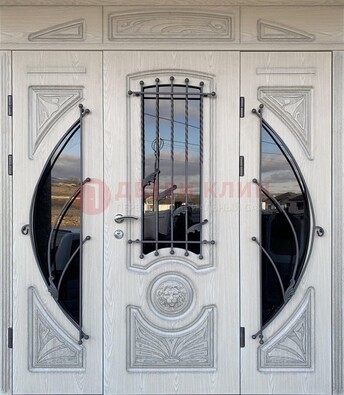Большая парадная дверь Винорит со стеклом и ковкой ДПР-108 в Рузе