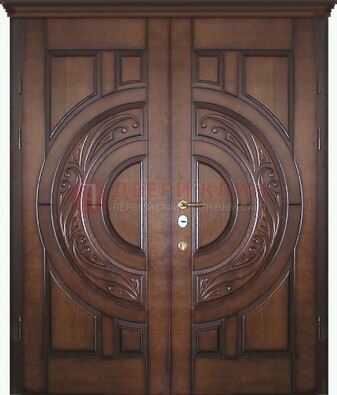 Утепленная коричневая стальная парадная дверь ДПР-51 в Рузе