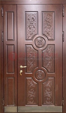 Парадная металлическая дверь с узором ДПР-74 в Рузе