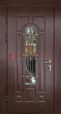 Темная железная дверь со стеклом и ковкой для частного дома ДСК-156 в Рузе