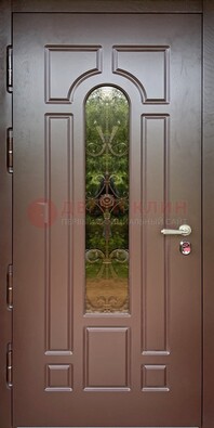 Металлическая коричневая дверь Винорит со стеклом и ковкой ДСК-210 в Рузе