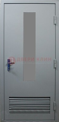 Серая металлическая техническая дверь с декоративной вставкой ДТ-14 в Рузе