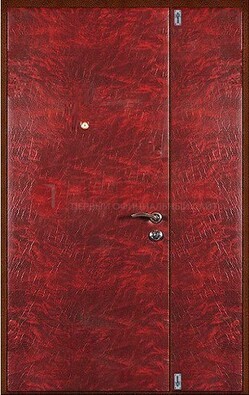 Красная тамбурная дверь ДТМ-33 в Рузе