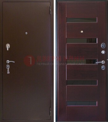 Темная железная дверь с зеркалом ДЗ-42 в Рузе