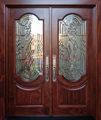 Классическая железная дверь с массивом дуба для входа ВЖ-23 в Рузе