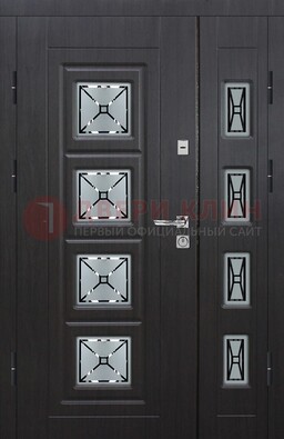 Чёрная двухстворчатая железная дверь с МДФ и витражом ВЖ-35 в Рузе